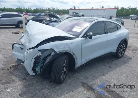 2021 Ford Mustang Mach-E Premium z USA, uszkodzony, nr VIN 3FMTK3RM2MMA25169